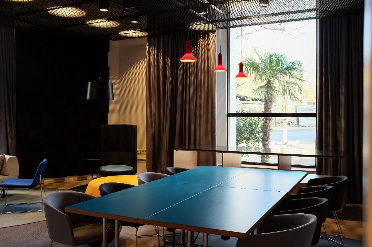 Holiday Inn Express Tbilisi Avlabari By Ihg Extérieur photo
