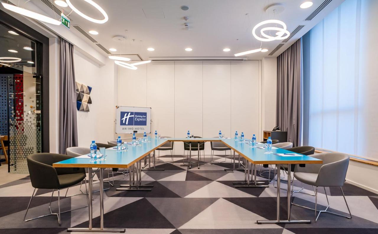 Holiday Inn Express Tbilisi Avlabari By Ihg Extérieur photo