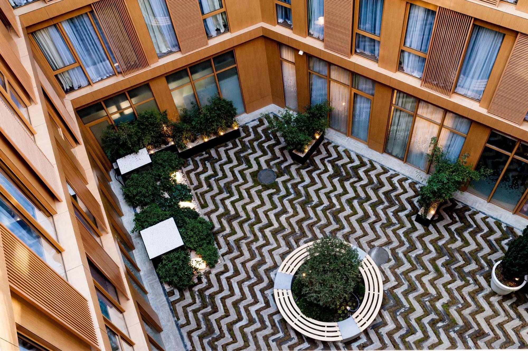 Holiday Inn Express Tbilisi Avlabari By Ihg Extérieur photo
