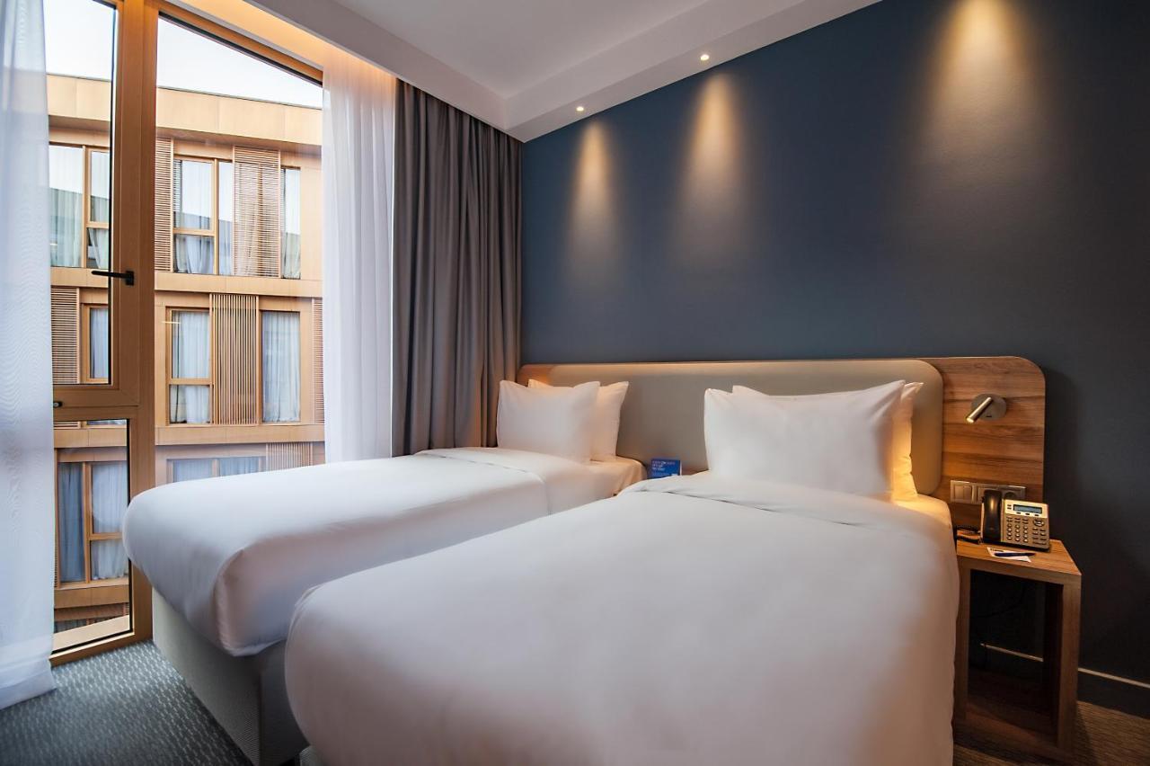 Holiday Inn Express Tbilisi Avlabari By Ihg Extérieur photo